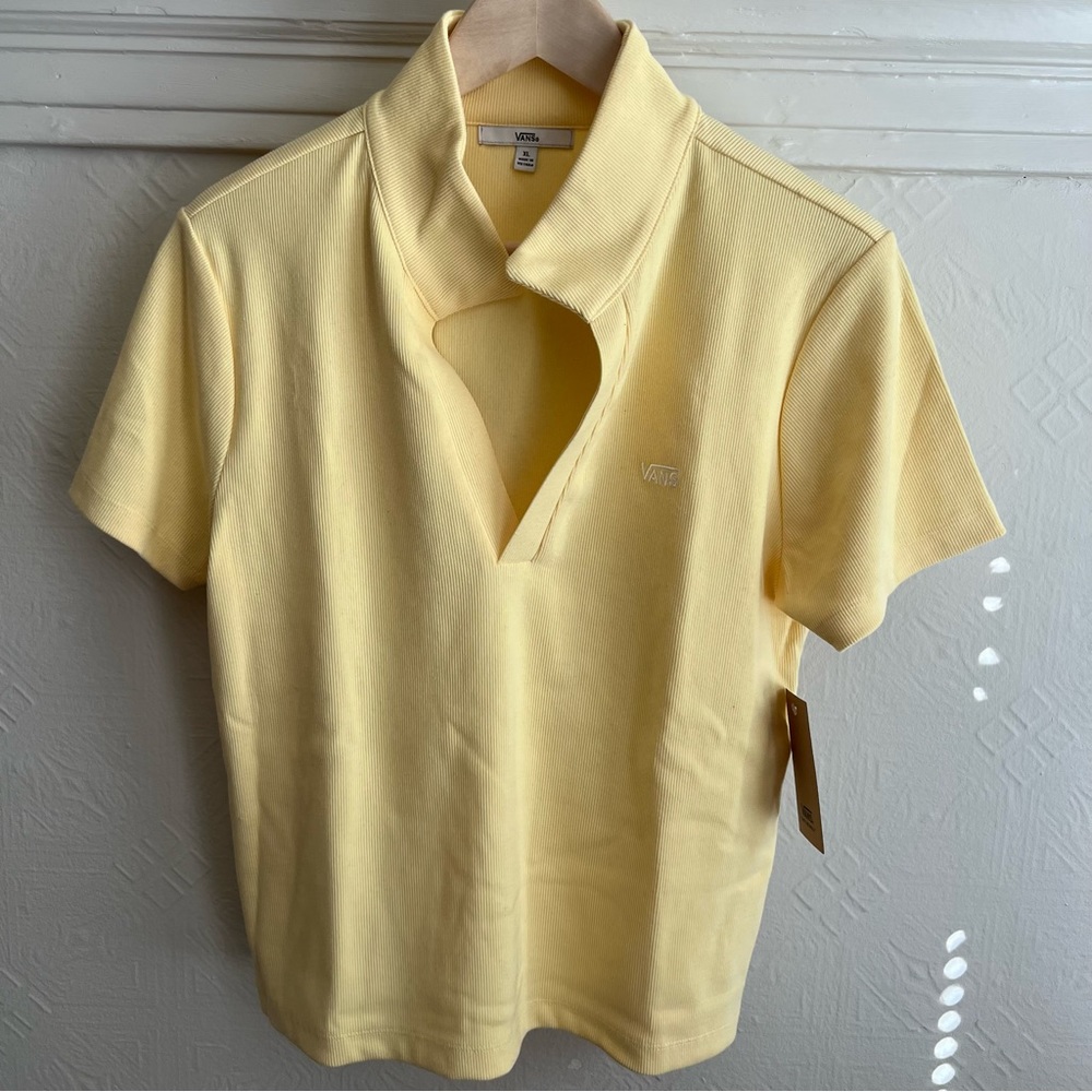 Vans “Cassie” Women’s XL Yellow Short Sleeve Shirt with Collar